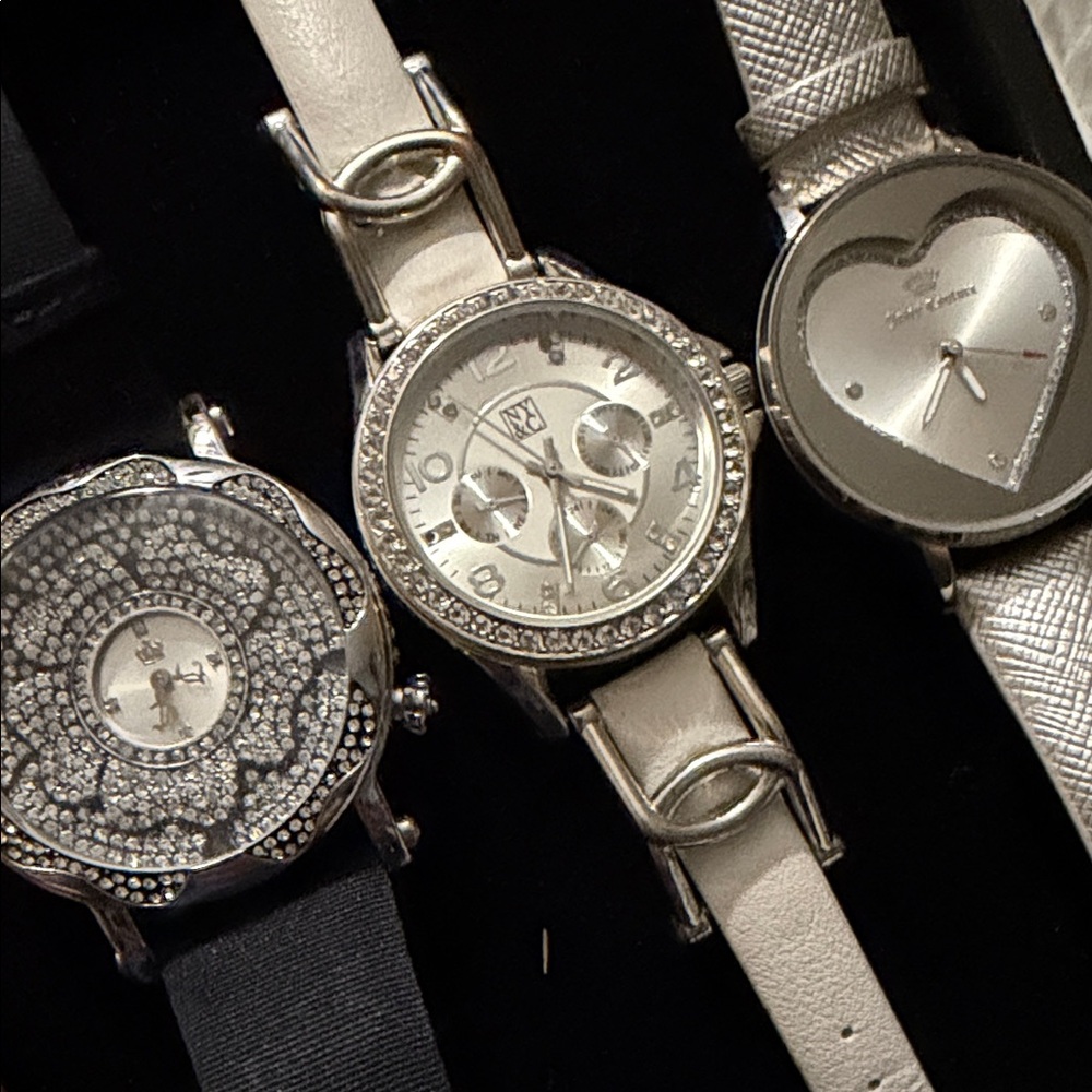 Watch Set - Picture 12 of 12
